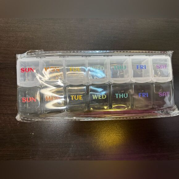 Pill Organizer 2 Pack Once a Day Pill Case Weekly 7 Day Rainbow Holder OCT - Picture 2 of 7